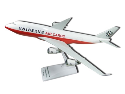 Plastik Model Uçak  B 747-400 CARGO